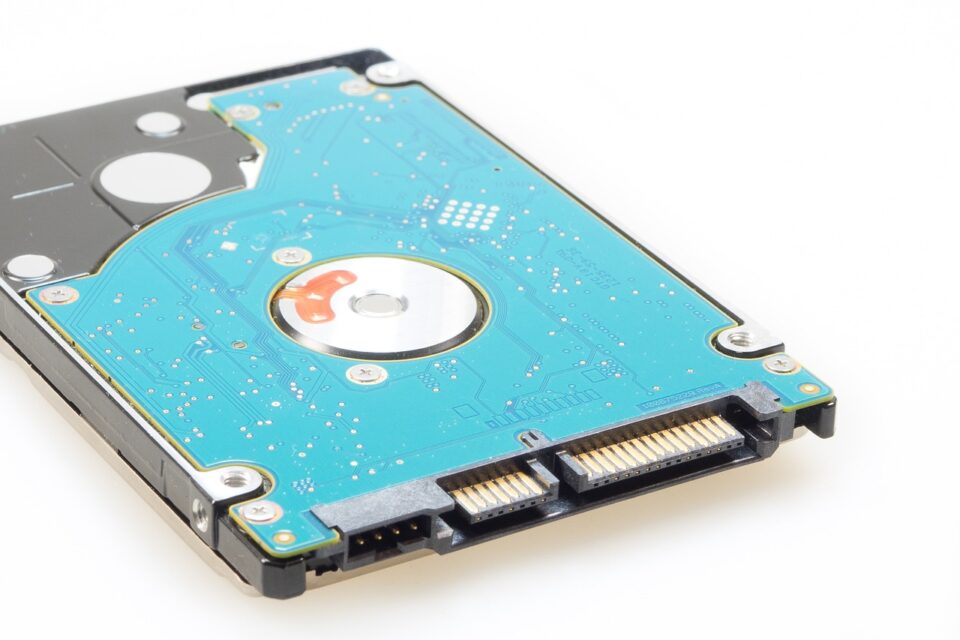 Mechanical Hard Drive vs SSD: What's the Difference